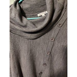 Notations gray sweater